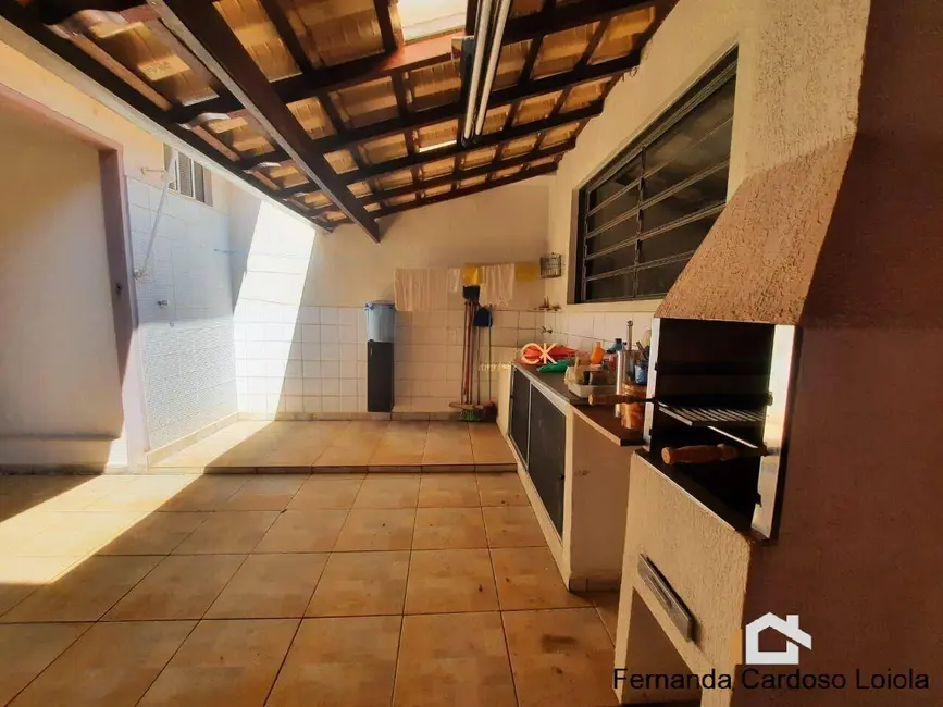 Casa com 2 quartos à venda, 155m2 em Parque dos Bandeirantes, Ribeirao Preto - SP - imagem 1 Foto 1 de Casa com 2 quartos à venda, 155m2 em Parque dos Bandeirantes, Ribeirao Preto - SP