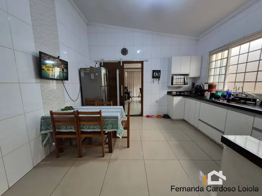 Casa com 3 quartos à venda, 363m2 em Vila Tibério, Ribeirao Preto - SP - imagem 8 Foto 8 de Casa com 3 quartos à venda, 363m2 em Vila Tibério, Ribeirao Preto - SP