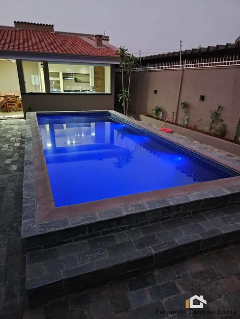 Casa com 3 quartos à venda, 420m2 em Parque Residencial Lagoinha, Ribeirao Preto - SP - imagem 3 Foto 3 de Casa com 3 quartos à venda, 420m2 em Parque Residencial Lagoinha, Ribeirao Preto - SP