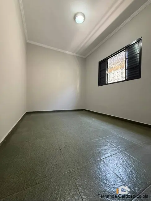 Casa com 2 quartos à venda, 130m2 em Jardim Piratininga, Ribeirao Preto - SP - imagem 5 Foto 5 de Casa com 2 quartos à venda, 130m2 em Jardim Piratininga, Ribeirao Preto - SP