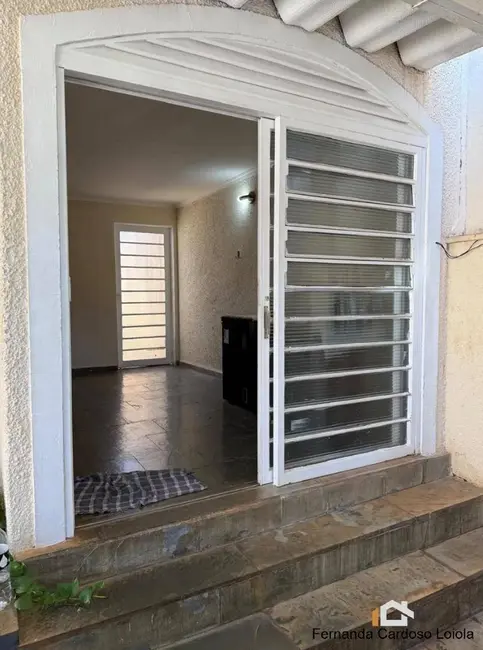 Casa com 5 quartos à venda, 250m2 em Independência, Ribeirao Preto - SP - imagem 9 Foto 9 de Casa com 5 quartos à venda, 250m2 em Independência, Ribeirao Preto - SP