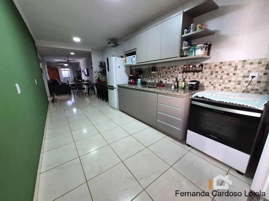 Casa com 2 quartos à venda, 189m2 em Jardim Interlagos, Ribeirao Preto - SP - imagem 4 Foto 4 de Casa com 2 quartos à venda, 189m2 em Jardim Interlagos, Ribeirao Preto - SP
