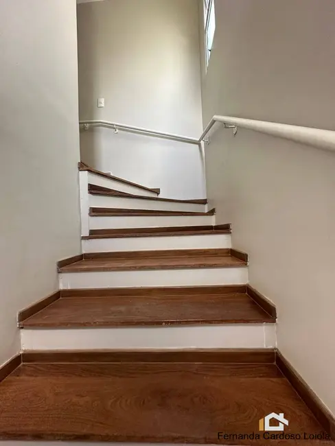 Sobrado com 3 quartos à venda, 161m2 em Ribeirao Preto - SP - imagem 9 Foto 9 de Sobrado com 3 quartos à venda, 161m2 em Ribeirao Preto - SP