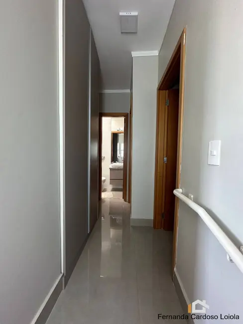 Sobrado com 3 quartos à venda, 161m2 em Ribeirao Preto - SP - imagem 8 Foto 8 de Sobrado com 3 quartos à venda, 161m2 em Ribeirao Preto - SP