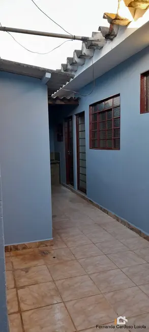Casa com 3 quartos à venda, 200m2 em Quintino Facci II, Ribeirao Preto - SP - imagem 2 Foto 2 de Casa com 3 quartos à venda, 200m2 em Quintino Facci II, Ribeirao Preto - SP
