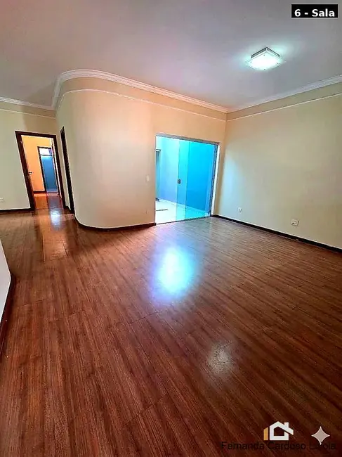 Foto 5 de Casa com 3 quartos à venda, 250m2 em Parque das Figueiras, Ribeirao Preto - SP