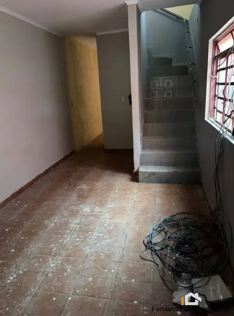Sobrado com 4 quartos à venda, 130m2 em Ipiranga, Ribeirao Preto - SP - imagem 1 Foto 1 de Sobrado com 4 quartos à venda, 130m2 em Ipiranga, Ribeirao Preto - SP