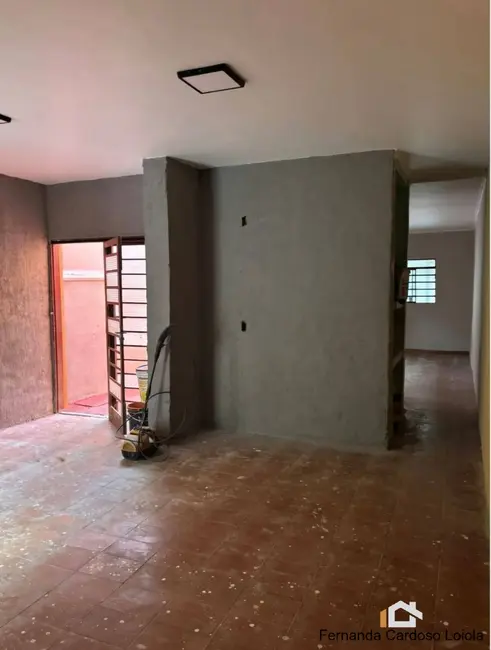 Sobrado com 4 quartos à venda, 130m2 em Ipiranga, Ribeirao Preto - SP - imagem 4 Foto 4 de Sobrado com 4 quartos à venda, 130m2 em Ipiranga, Ribeirao Preto - SP
