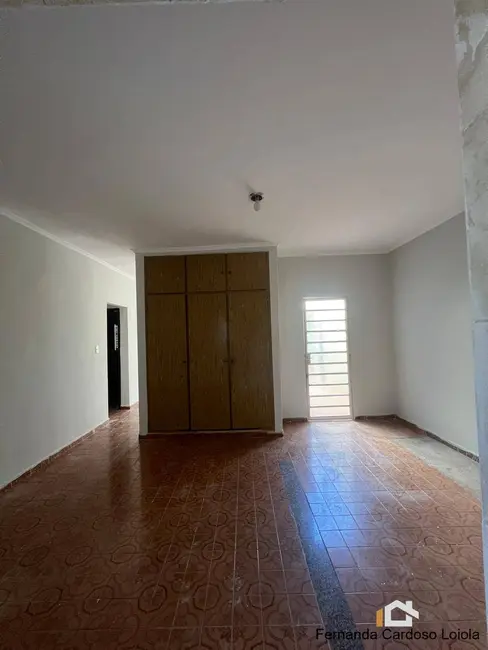 Casa com 3 quartos à venda, 216m2 em Quintino Facci II, Ribeirao Preto - SP - imagem 2 Foto 2 de Casa com 3 quartos à venda, 216m2 em Quintino Facci II, Ribeirao Preto - SP