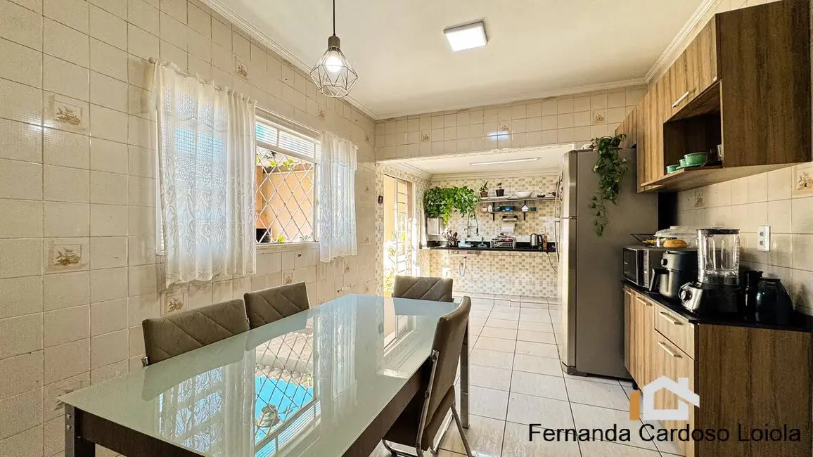 Foto 3 de Casa com 3 quartos à venda, 200m2 em Vila Virgínia, Ribeirao Preto - SP