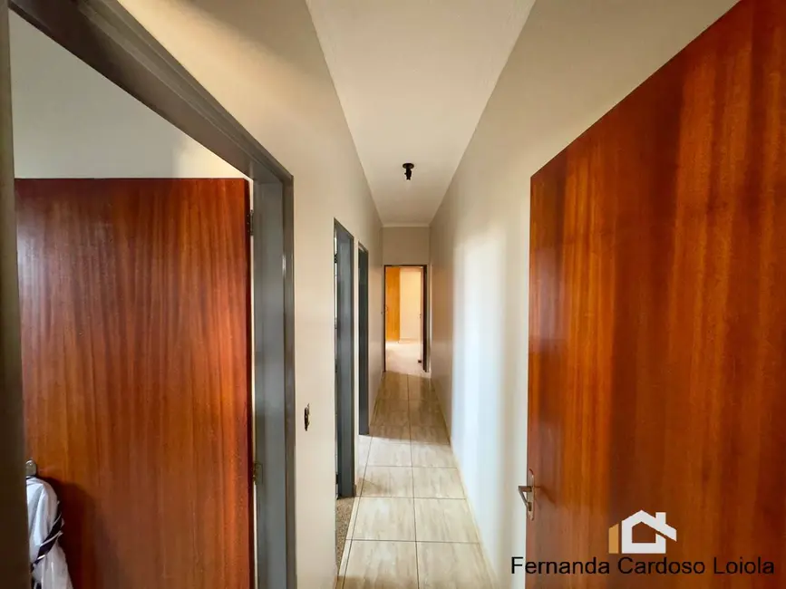 Casa com 3 quartos à venda, 250m2 em Residencial e Comercial Palmares, Ribeirao Preto - SP - imagem 9 Foto 9 de Casa com 3 quartos à venda, 250m2 em Residencial e Comercial Palmares, Ribeirao Preto - SP