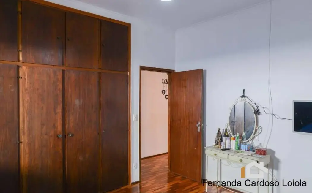 Foto 9 de Sobrado com 4 quartos à venda, 264m2 em Parque dos Bandeirantes, Ribeirao Preto - SP