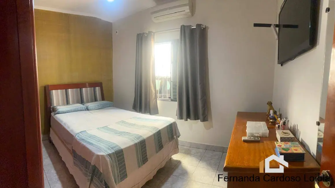 Casa com 3 quartos à venda, 210m2 em Jardim Joaquim Procópio de Araújo Ferraz, Ribeirao Preto - SP - imagem 9 Foto 9 de Casa com 3 quartos à venda, 210m2 em Jardim Joaquim Procópio de Araújo Ferraz, Ribeirao Preto - SP