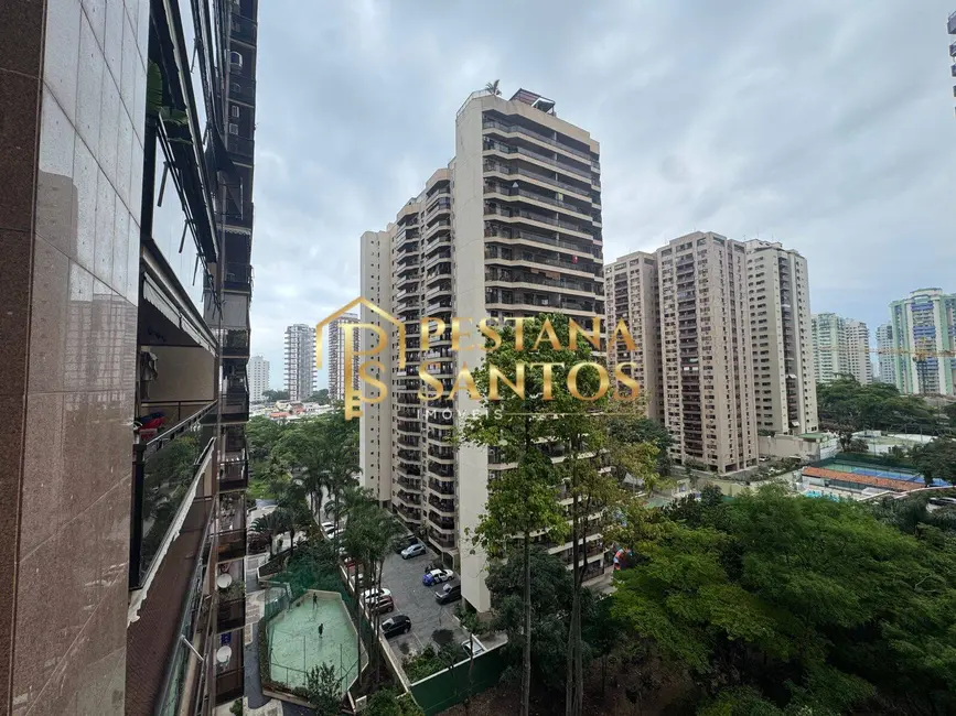 Apartamento com 3 quartos à venda, 170m2 em Barra da Tijuca, Rio De Janeiro - RJ - imagem 9 Foto 9 de Apartamento com 3 quartos à venda, 170m2 em Barra da Tijuca, Rio De Janeiro - RJ