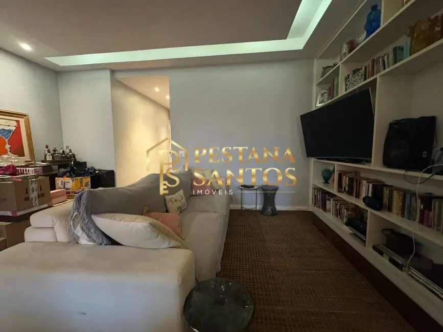 Apartamento com 3 quartos à venda, 170m2 em Barra da Tijuca, Rio De Janeiro - RJ - imagem 8 Foto 8 de Apartamento com 3 quartos à venda, 170m2 em Barra da Tijuca, Rio De Janeiro - RJ