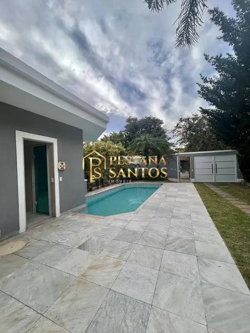 Casa com 4 quartos à venda, 350m2 em Barra da Tijuca, Rio De Janeiro - RJ - imagem 3 Foto 3 de Casa com 4 quartos à venda, 350m2 em Barra da Tijuca, Rio De Janeiro - RJ