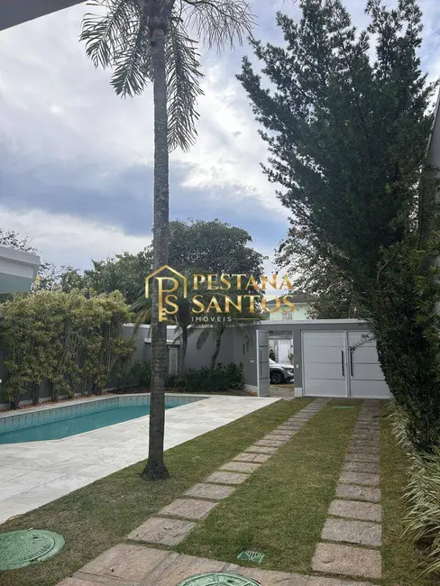 Casa com 4 quartos à venda, 350m2 em Barra da Tijuca, Rio De Janeiro - RJ - imagem 5 Foto 5 de Casa com 4 quartos à venda, 350m2 em Barra da Tijuca, Rio De Janeiro - RJ