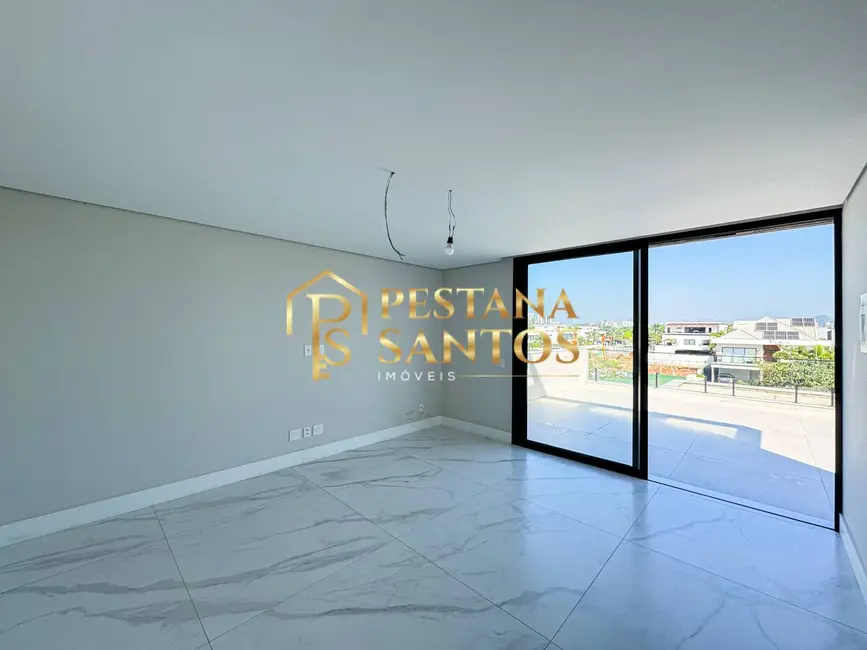Casa com 5 quartos à venda, 600m2 em Barra da Tijuca, Rio De Janeiro - RJ - imagem 7 Foto 7 de Casa com 5 quartos à venda, 600m2 em Barra da Tijuca, Rio De Janeiro - RJ