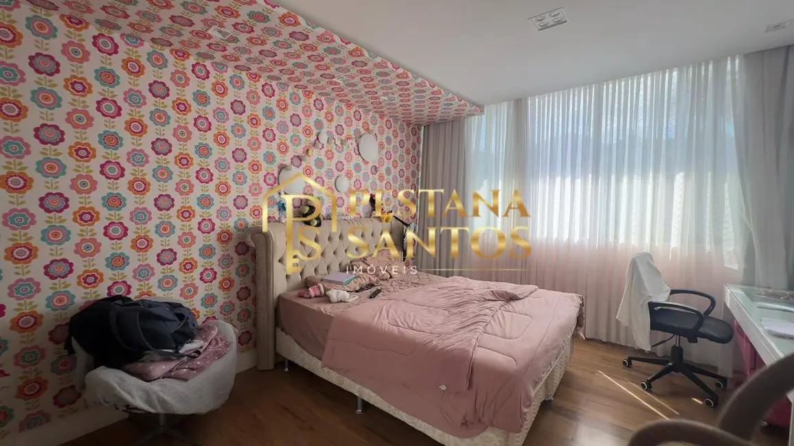 Casa com 3 quartos à venda, 300m2 em Recreio dos Bandeirantes, Rio De Janeiro - RJ - imagem 9 Foto 9 de Casa com 3 quartos à venda, 300m2 em Recreio dos Bandeirantes, Rio De Janeiro - RJ