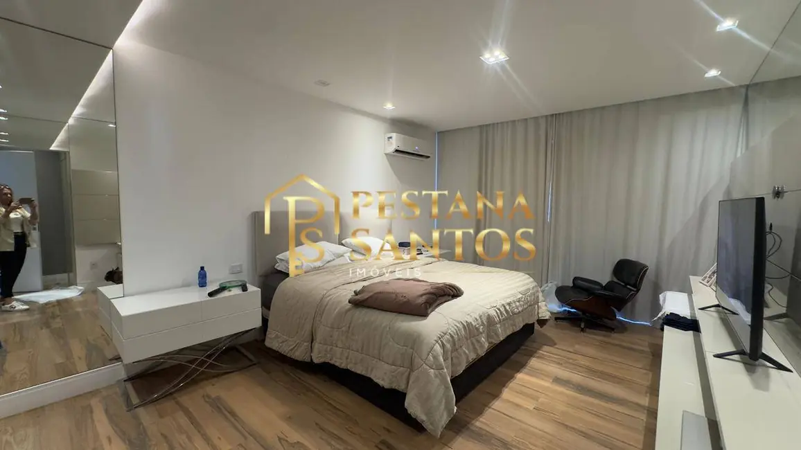 Casa com 3 quartos à venda, 300m2 em Recreio dos Bandeirantes, Rio De Janeiro - RJ - imagem 5 Foto 5 de Casa com 3 quartos à venda, 300m2 em Recreio dos Bandeirantes, Rio De Janeiro - RJ