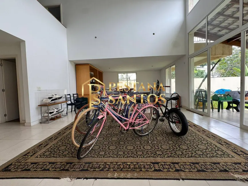 Casa com 4 quartos à venda, 393m2 em Barra da Tijuca, Rio De Janeiro - RJ - imagem 4 Foto 4 de Casa com 4 quartos à venda, 393m2 em Barra da Tijuca, Rio De Janeiro - RJ