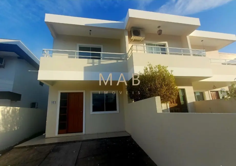 Foto 2 de Casa com 2 quartos à venda, 112m2 em Ingleses do Rio Vermelho, Florianopolis - SC