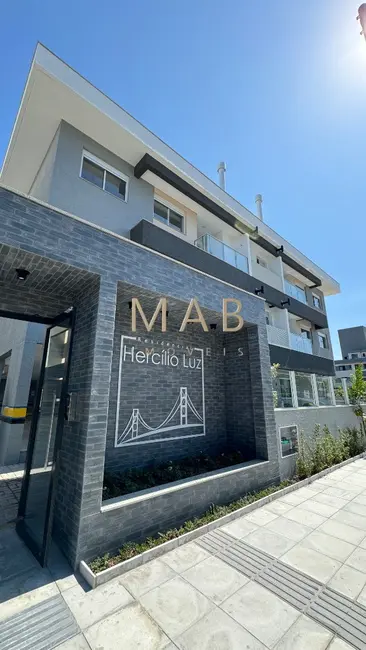 Foto 9 de Apartamento com 3 quartos à venda, 98m2 em Florianopolis - SC