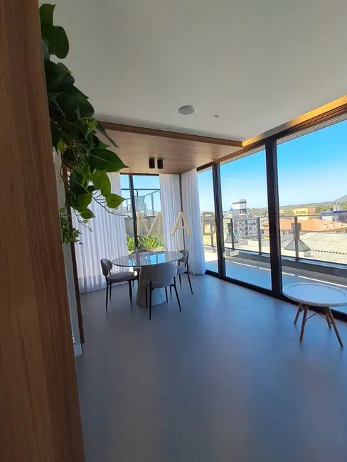 Apartamento com 2 quartos à venda, 88m2 em Ingleses do Rio Vermelho, Florianopolis - SC - imagem 3 Foto 3 de Apartamento com 2 quartos à venda, 88m2 em Ingleses do Rio Vermelho, Florianopolis - SC