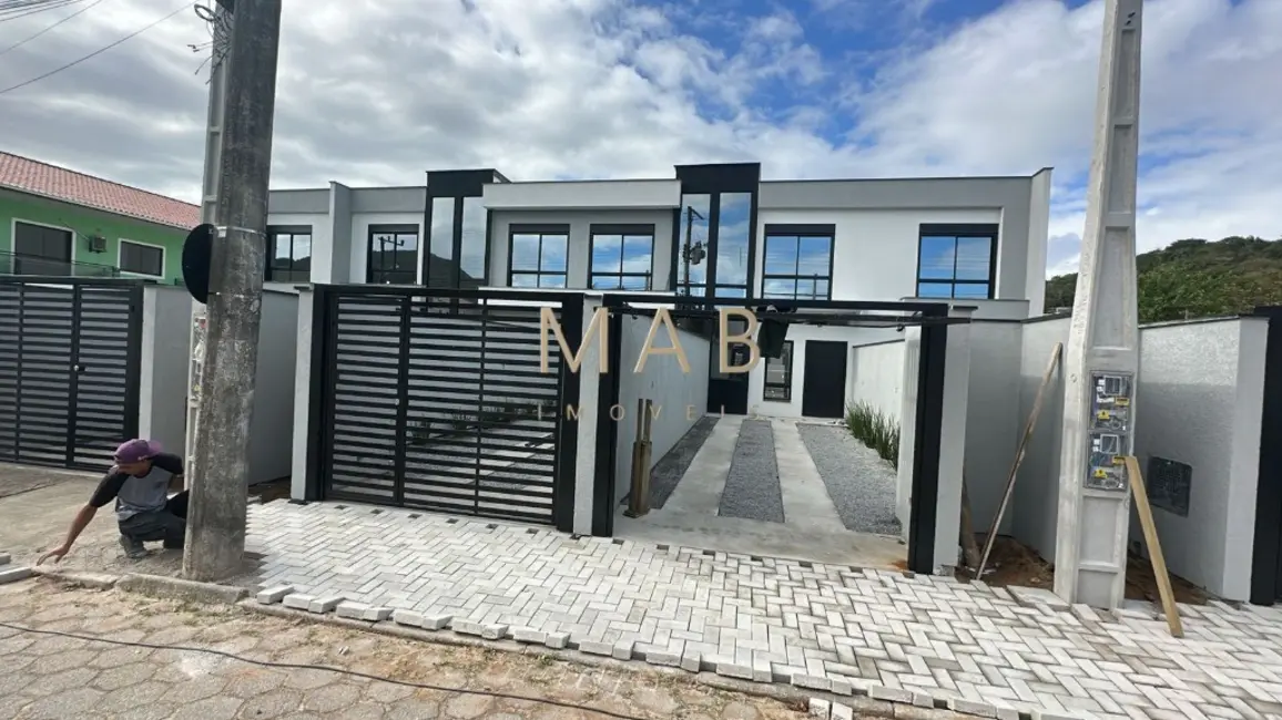 Foto 1 de Casa com 2 quartos à venda, 120m2 em Cachoeira do Bom Jesus, Florianopolis - SC