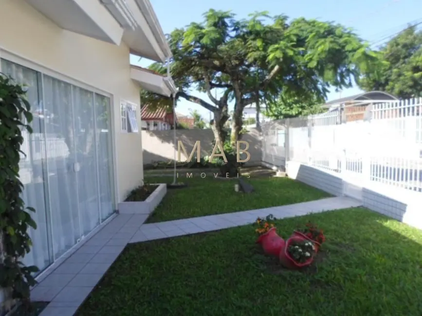 Foto 2 de Casa com 4 quartos à venda, 161m2 em Ingleses do Rio Vermelho, Florianopolis - SC