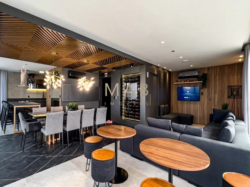 Foto 9 de Apartamento com 2 quartos à venda, 106m2 em Florianopolis - SC