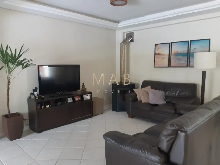 Foto 3 de Casa com 4 quartos à venda, 450m2 em Canasvieiras, Florianopolis - SC
