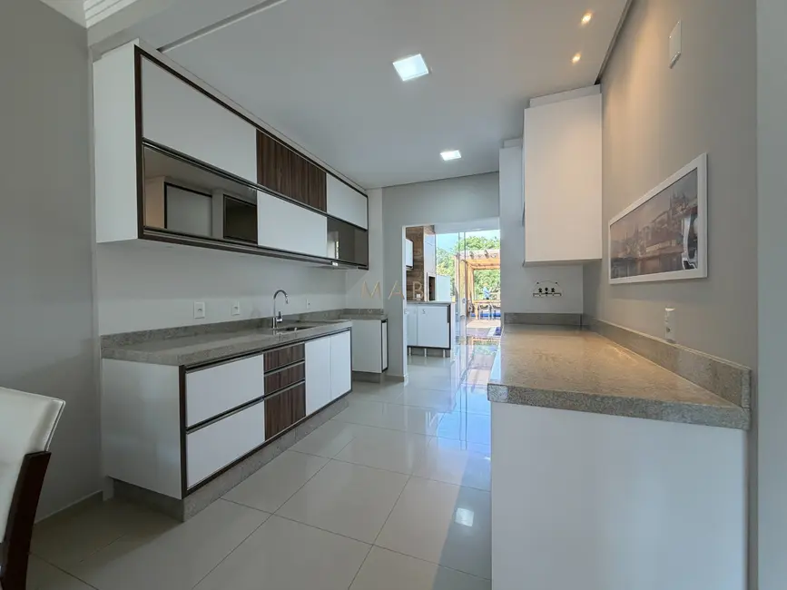 Foto 8 de Casa de Condomínio com 2 quartos à venda, 111m2 em Cachoeira do Bom Jesus, Florianopolis - SC