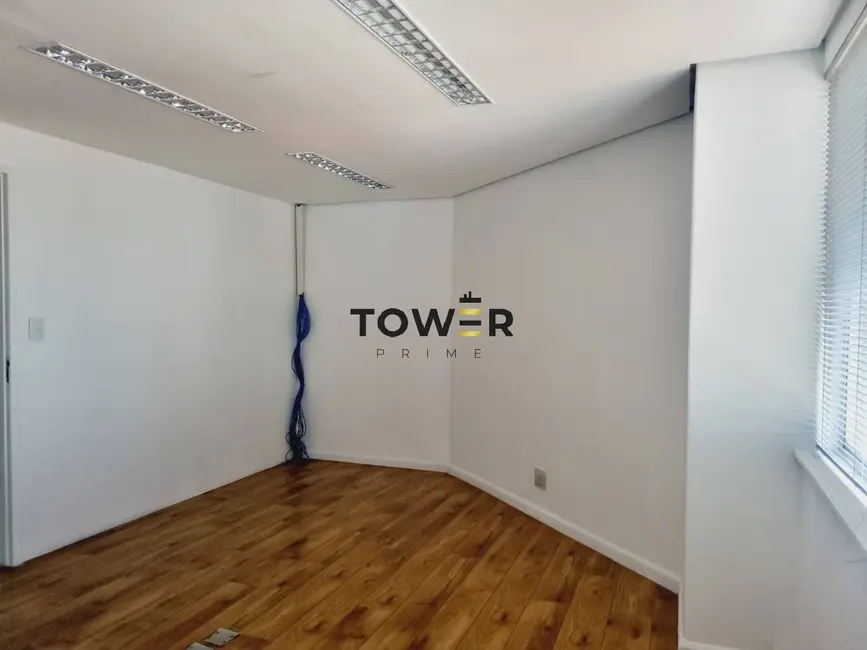 Sala Comercial à venda e para alugar, 204m2 em Cidade Monções, São Paulo - SP - imagem 5 Foto 5 de Sala Comercial à venda e para alugar, 204m2 em Cidade Monções, São Paulo - SP