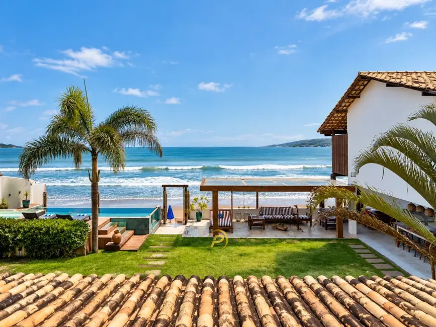 Foto 3 de Casa com 10 quartos à venda, 800m2 em Guarapari - ES