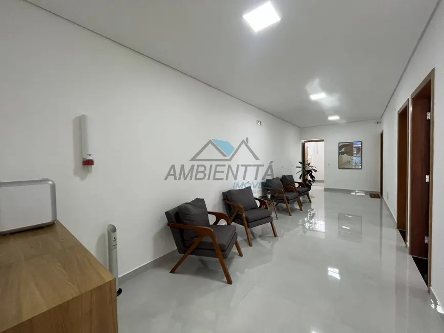 Foto 4 de Sala Comercial para alugar, 20m2 em Centro, Caraguatatuba - SP