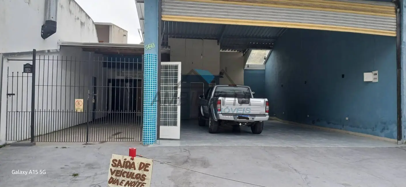 Foto 2 de Armazém / Galpão para alugar, 250m2 em Balneário Forest, Caraguatatuba - SP
