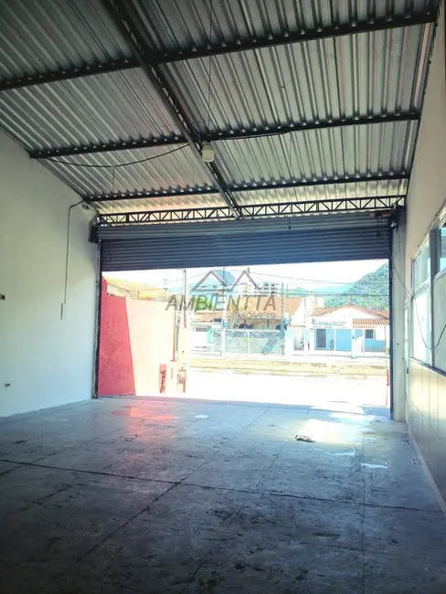 Foto 4 de Armazém / Galpão para alugar, 250m2 em Balneário Forest, Caraguatatuba - SP