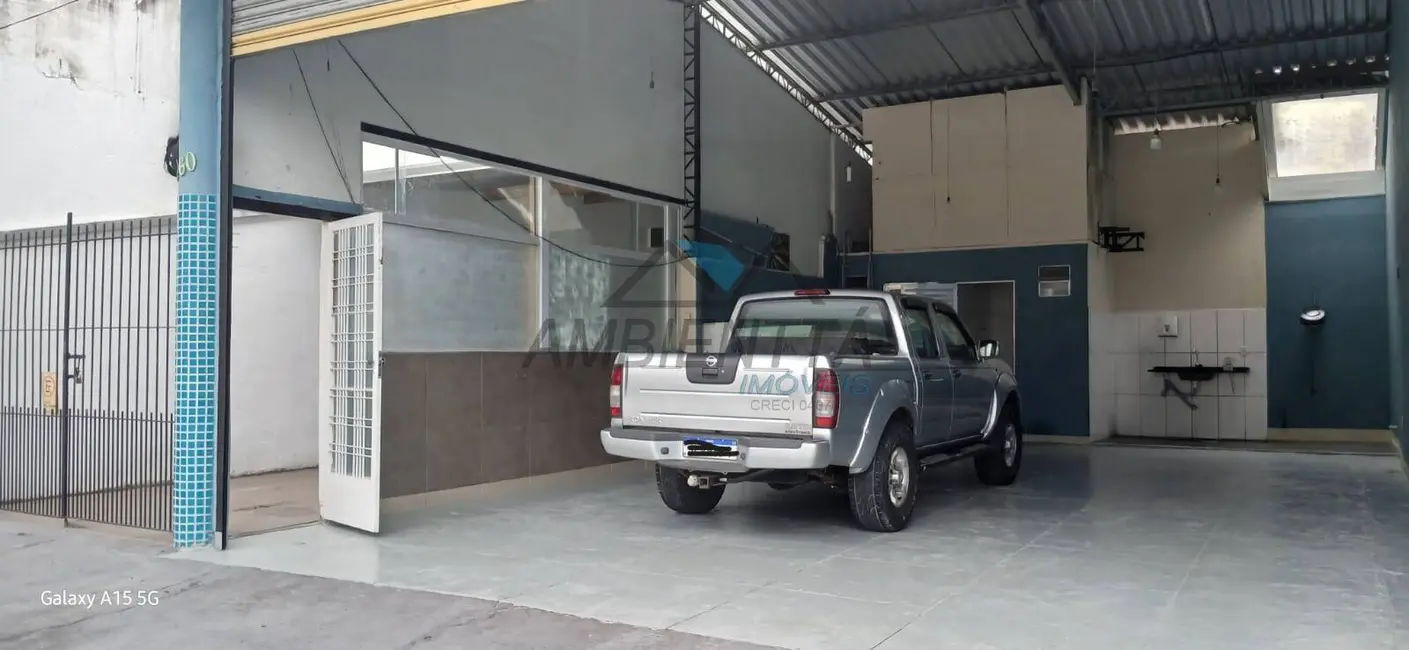 Foto 3 de Armazém / Galpão para alugar, 250m2 em Balneário Forest, Caraguatatuba - SP