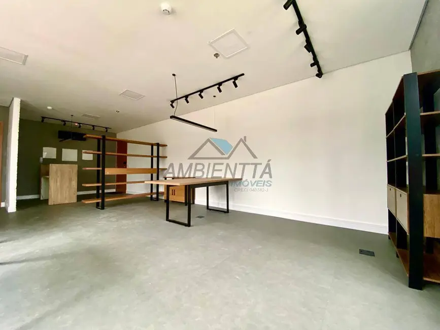 Foto 9 de Sala Comercial para alugar, 51m2 em Centro, Caraguatatuba - SP