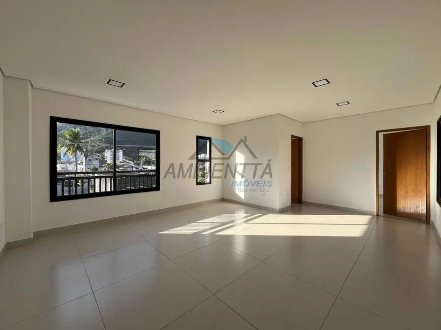 Foto 1 de Sala Comercial para alugar em Sumaré, Caraguatatuba - SP