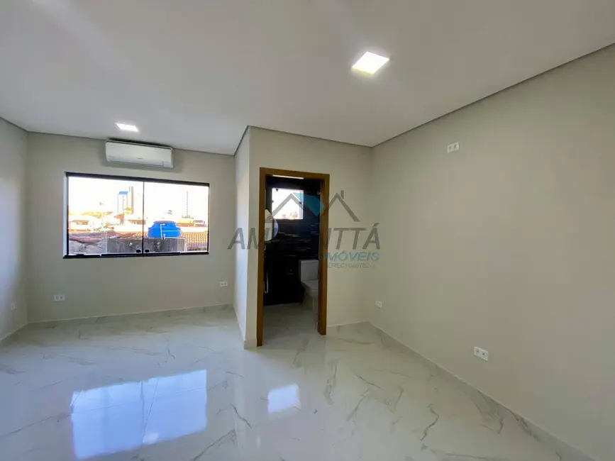 Sala Comercial para alugar, 20m2 em Centro, Caraguatatuba - SP - imagem 5 Foto 5 de Sala Comercial para alugar, 20m2 em Centro, Caraguatatuba - SP