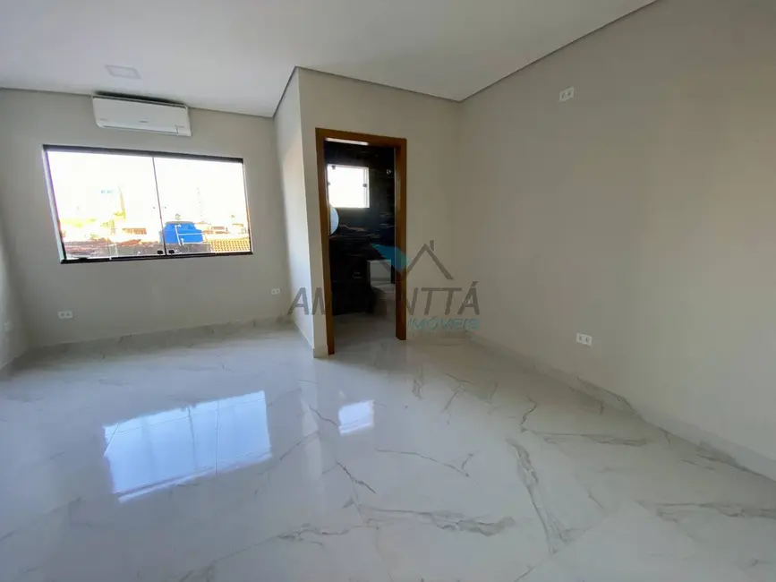 Sala Comercial para alugar, 20m2 em Centro, Caraguatatuba - SP - imagem 6 Foto 6 de Sala Comercial para alugar, 20m2 em Centro, Caraguatatuba - SP