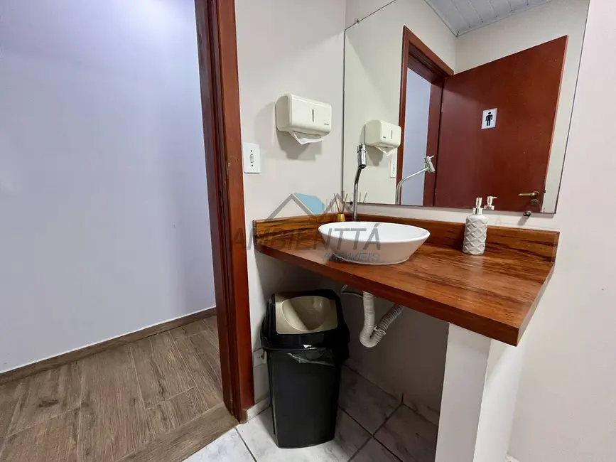 Foto 6 de Sala Comercial para alugar, 36m2 em Cidade Jardim, Caraguatatuba - SP