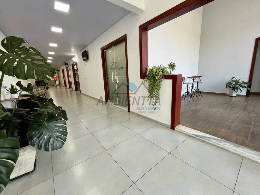 Foto 1 de Sala Comercial para alugar, 36m2 em Cidade Jardim, Caraguatatuba - SP