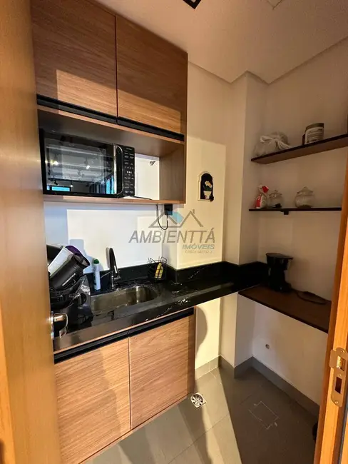 Foto 8 de Sala Comercial à venda e para alugar, 58m2 em Centro, Caraguatatuba - SP