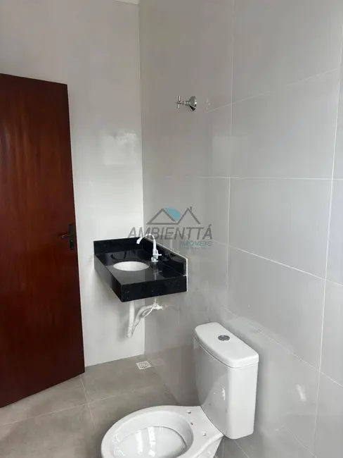 Sobrado com 2 quartos à venda em Massaguaçu, Caraguatatuba - SP - imagem 5 Foto 5 de Sobrado com 2 quartos à venda em Massaguaçu, Caraguatatuba - SP