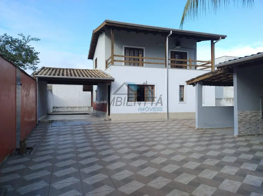 Foto 1 de Casa com 3 quartos à venda e para alugar, 386m2 em Caraguatatuba - SP