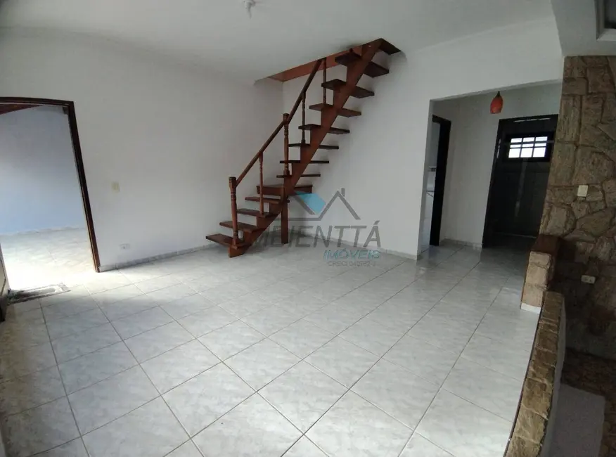 Foto 4 de Casa com 3 quartos à venda e para alugar, 386m2 em Caraguatatuba - SP