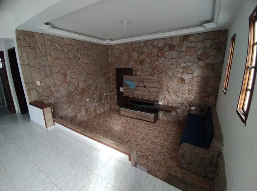 Foto 2 de Casa com 3 quartos à venda e para alugar, 386m2 em Caraguatatuba - SP
